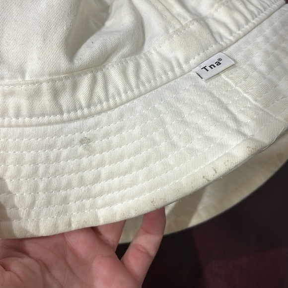 TNA white bucket hat - Picture 3 of 5